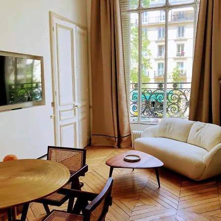 De Standing 2 - Tour Eiffel/invalides * Paris