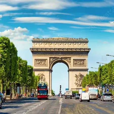 De Standing 2 - Tour Eiffel/invalides *